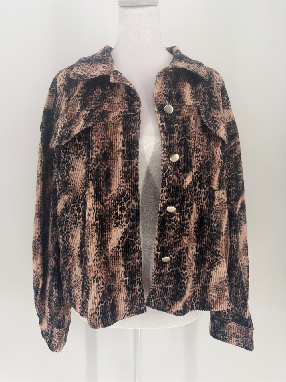Savanna Jane Leopard Print Corduroy Shacket Jacket Size Medium Oversized